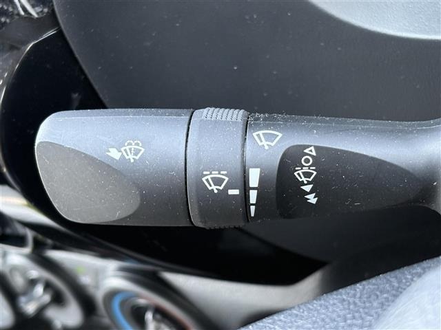 Toyota HILUX 2023 8191187-7