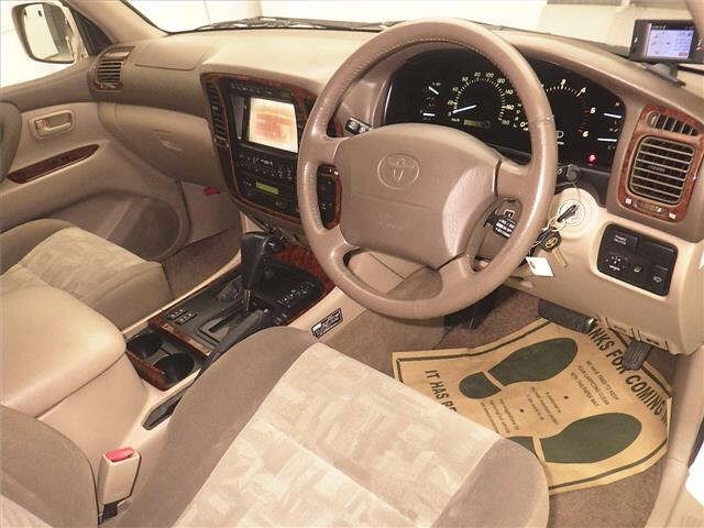 Toyota LAND CRUISER 1998 8188874-3