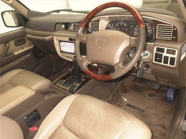Toyota LAND CRUISER 1996 8188875-3