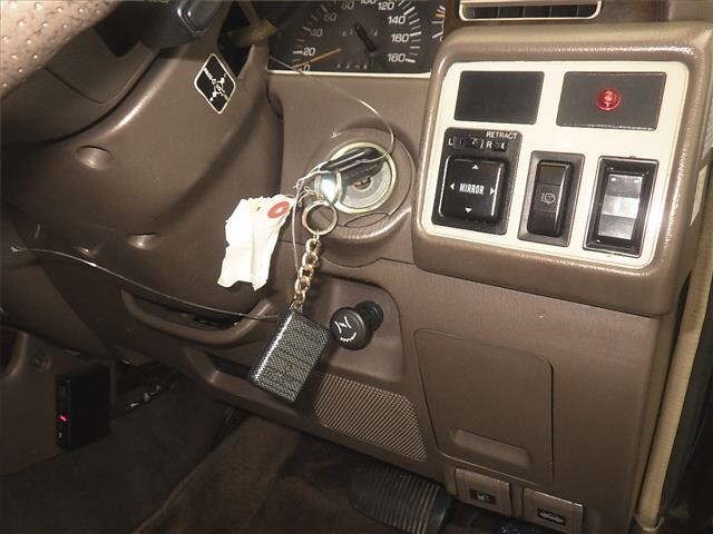 Toyota LAND CRUISER 1996 8188875-8