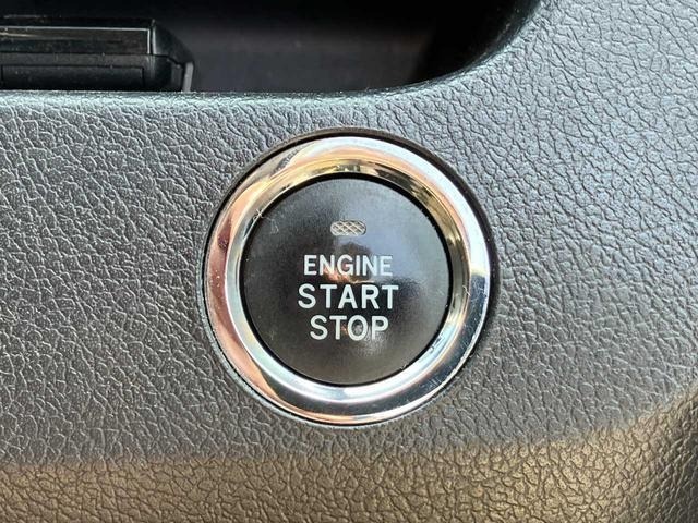 Toyota NOAH 2013 8192841-23