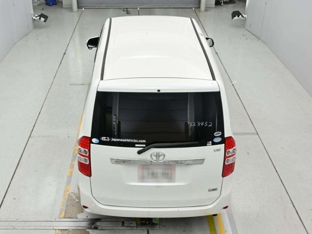 Toyota NOAH 2011 8192846-8