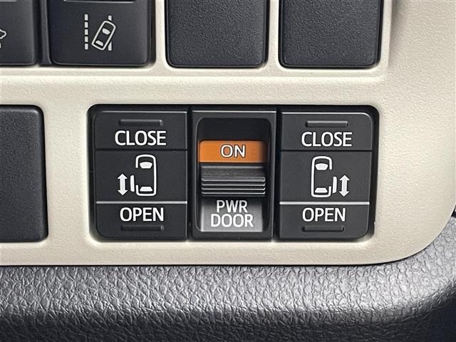 Toyota NOAH 2018 8193048-12