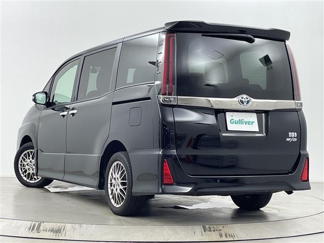 Toyota NOAH 2020 8193049-13