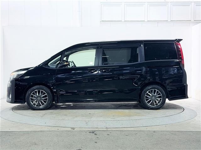 Toyota NOAH 2014 8193091-6