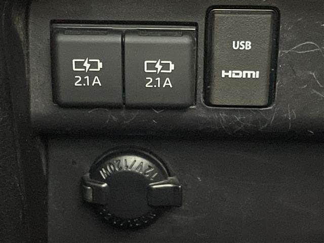 Toyota NOAH 2021 8193190-11
