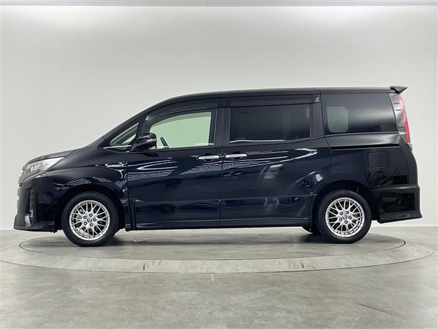 Toyota NOAH 2020 8193193-14
