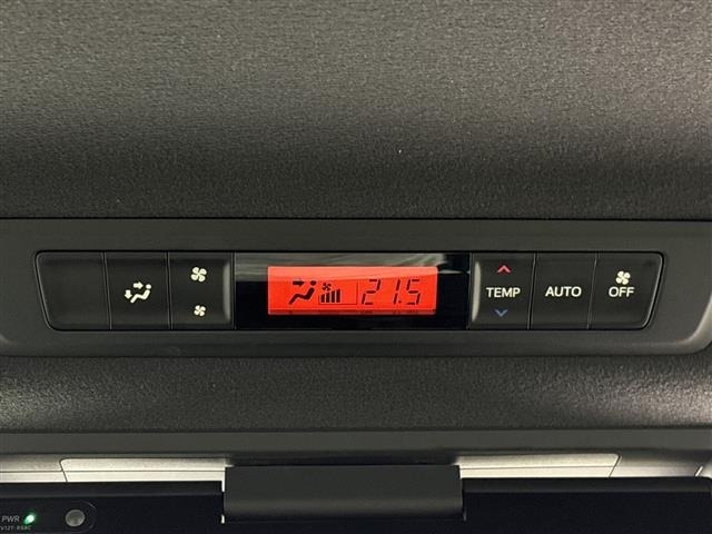 Toyota NOAH 2020 8193195-2