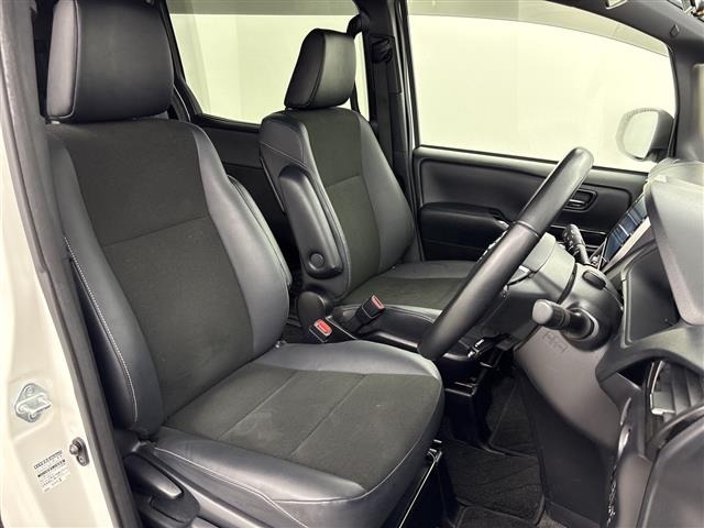Toyota NOAH 2020 8193195-4