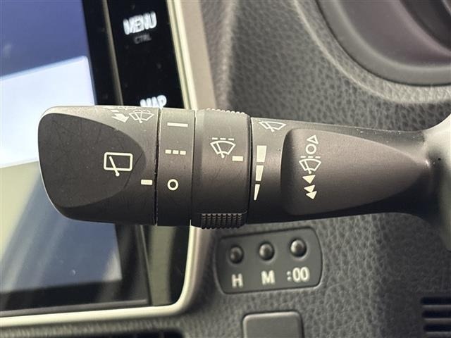 Toyota NOAH 2020 8193195-9