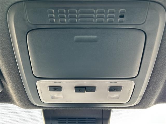Toyota NOAH 2018 8193197-12