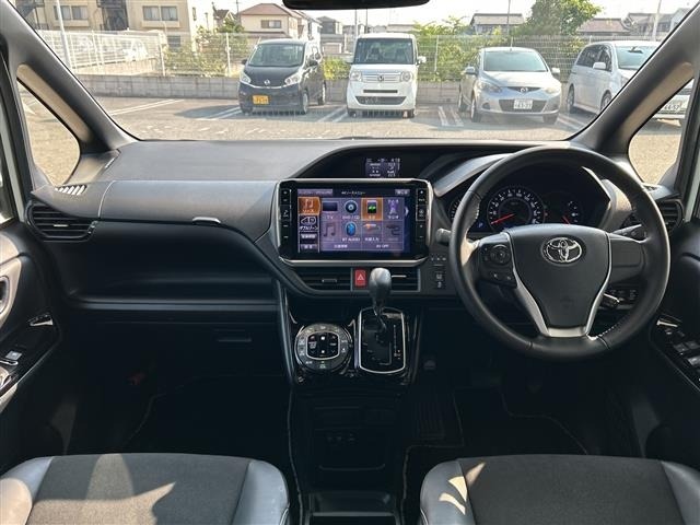 Toyota NOAH 2018 8193197-16