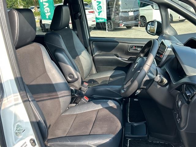Toyota NOAH 2018 8193197-20