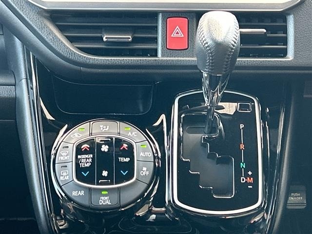 Toyota NOAH 2018 8193197-7
