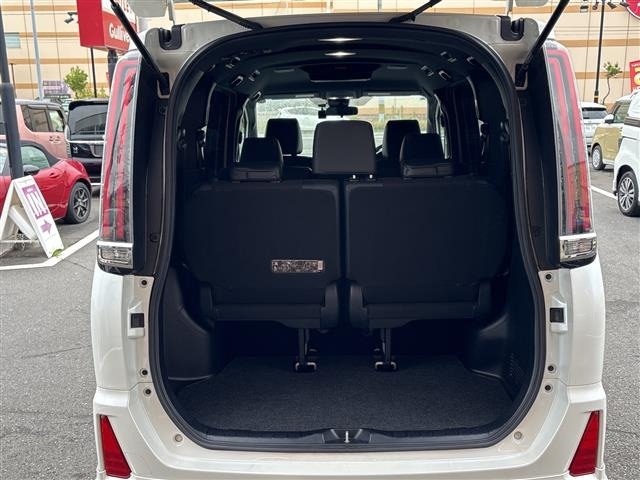 Toyota NOAH 2018 8193198-20