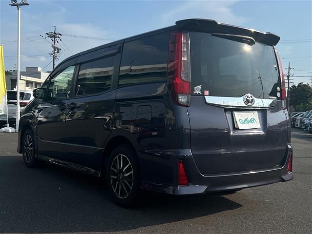 Toyota NOAH 2014 8193203-13