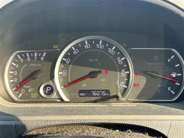 Toyota NOAH 2014 8193203-15
