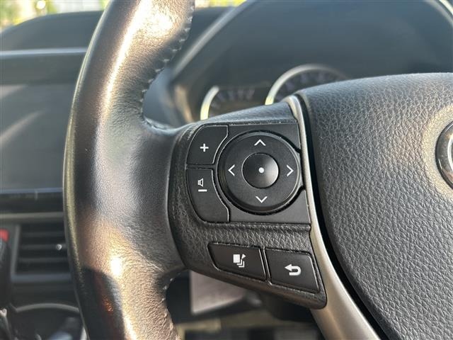 Toyota NOAH 2014 8193203-19