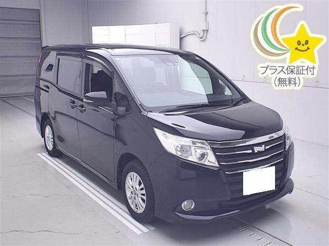 Toyota NOAH 2016 8193255-0