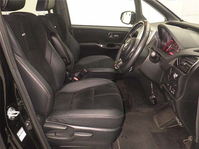 Toyota NOAH 2021 8193256-5