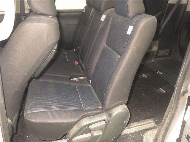 Toyota NOAH 2021 8193258-7