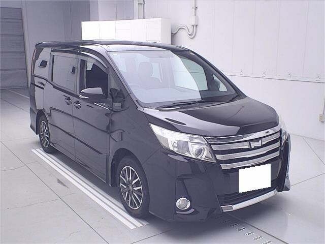 Toyota NOAH 2014 8193272-0