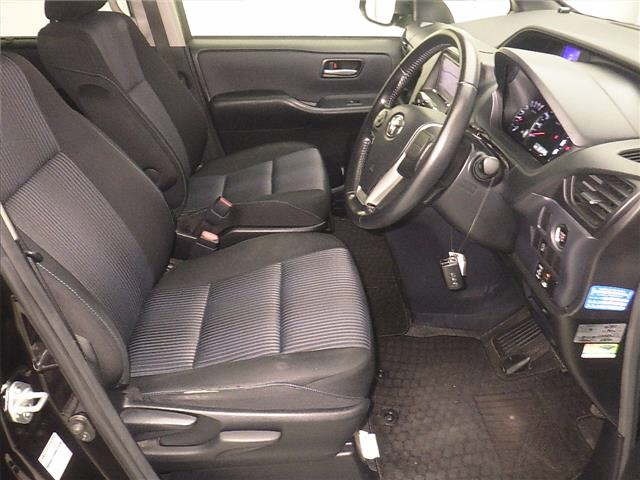 Toyota NOAH 2014 8193272-5