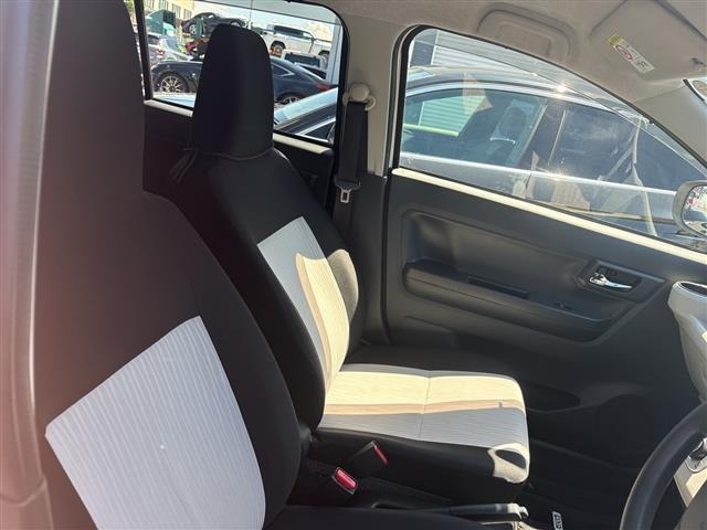 Toyota PIXIS EPOCH 2017 8190420-9