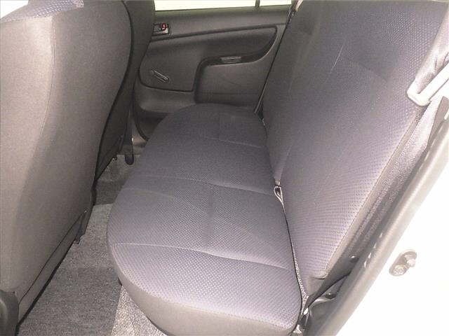Toyota PROBOX 2009 8189697-7