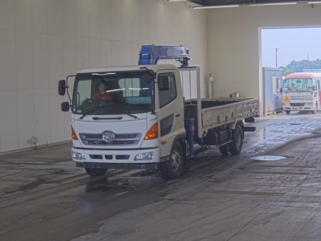 Hino RANGER 2015 8179868-0