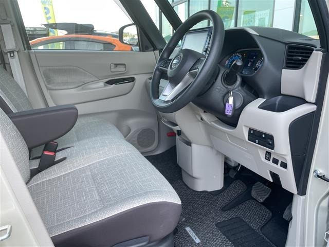 Nissan ROOX 2022 8192384-3
