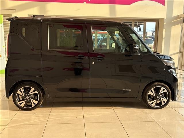 Nissan ROOX 2023 8192385-6