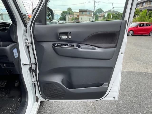 Nissan ROOX 2022 8192389-22