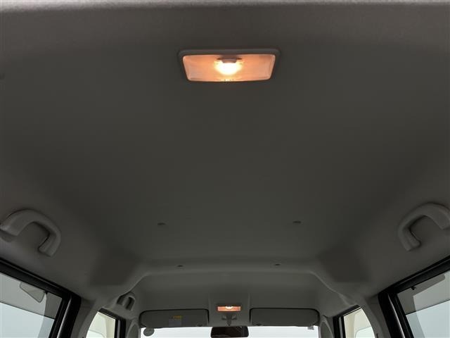 Nissan ROOX 2011 8192405-4