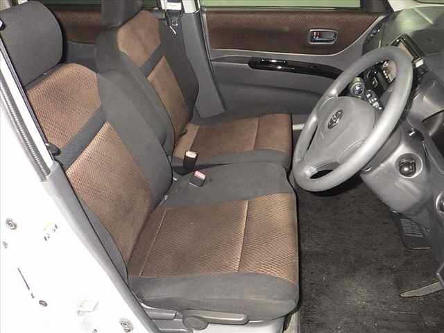 Nissan ROOX 2011 8192435-9