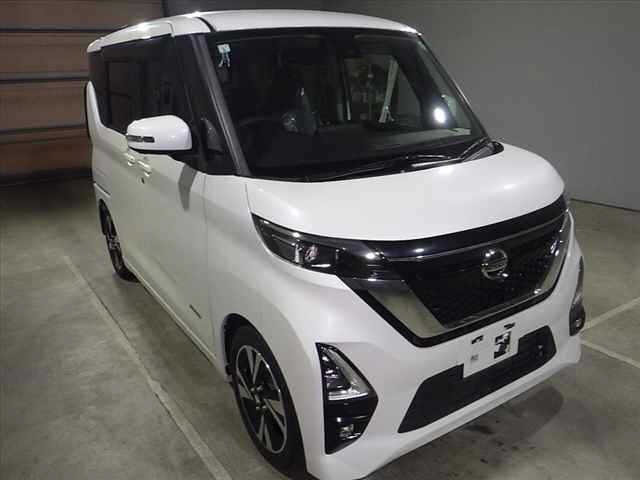 Nissan ROOX 2021 8192436-3