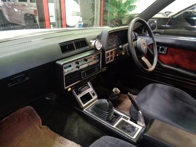 Nissan SKYLINE 1984 8191949-10