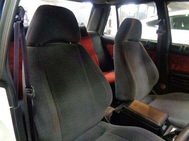 Nissan SKYLINE 1984 8191949-25