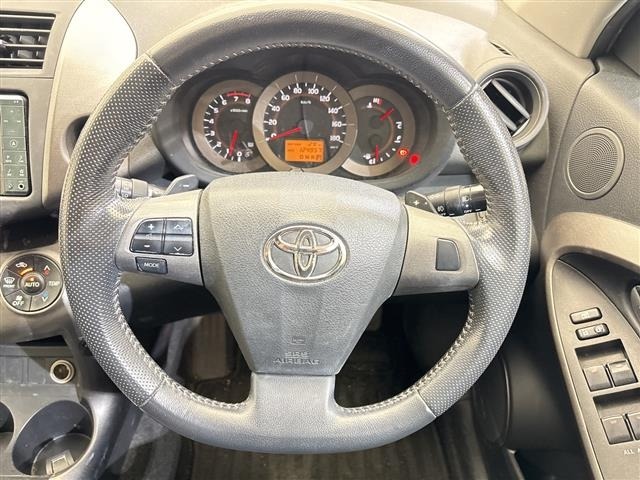 Toyota VANGUARD 2010 8192302-11