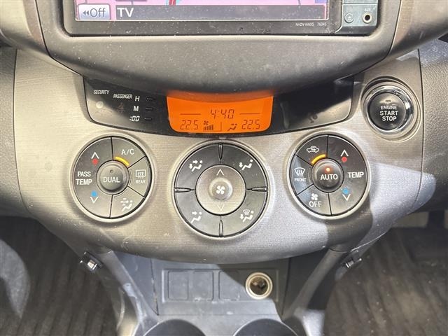 Toyota VANGUARD 2010 8192302-3