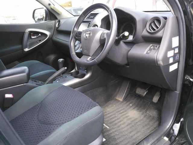 Toyota VANGUARD 2010 8192306-3