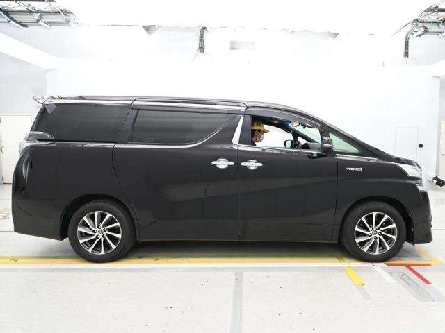 Toyota VELLFIRE 2015 8190411-3