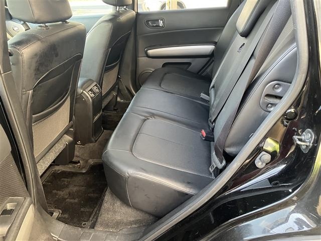 Nissan X-TRAIL 2015 8191918-1