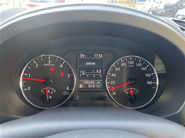 Nissan X-TRAIL 2015 8191918-22