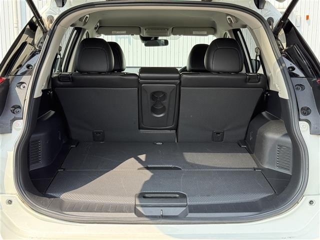 Nissan X-TRAIL 2017 8191921-10