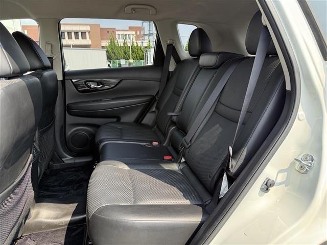 Nissan X-TRAIL 2017 8191921-9