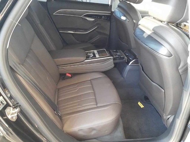 Audi A8 2019 8212620-10