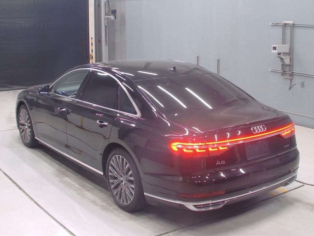 Audi A8 2019 8212620-6
