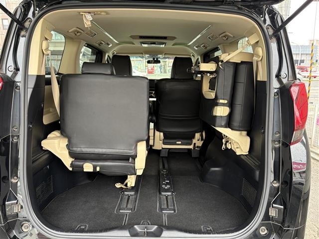 Toyota ALPHARD 2016 8205962-2