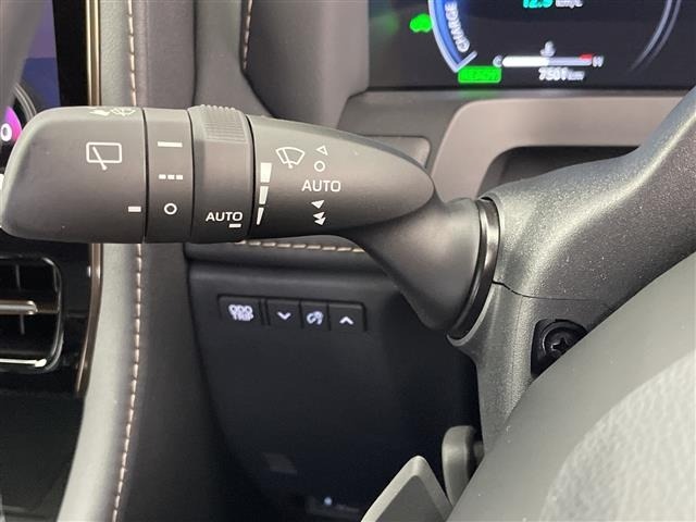 Toyota ALPHARD 2024 8205997-7